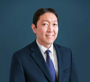 Kevin Kam, Associate Attorney